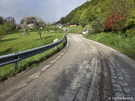 Sanacija cestišča Kamnik – Palovče – Vranja Peč (6)